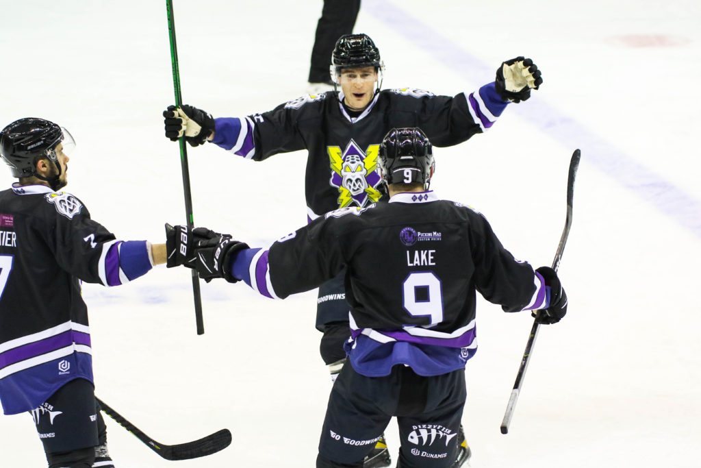 Ben Lake scores overtime goal elite series